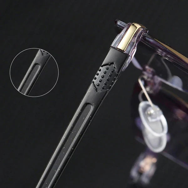 ÚLTIMAS 12 UNIDADES - PAGUE 1 Y LLEVE 2 | Gafas Inteligentes TR90 Titanium Pro + Estuche de Regalo + 3 RAGALOS